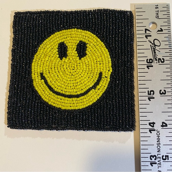 Beaded coasters, set of 4, round 3 1/2”, square 4” NWT - Picture 5 of 6